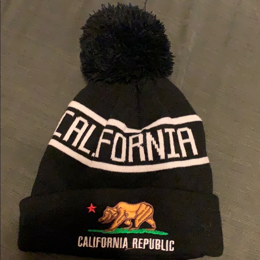 California republic beanie